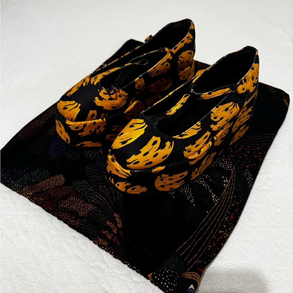 FARM Rio Black and Yellow banana print Platform Shoes